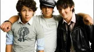Jonas Brothers - Thats What I Go To School For *WITH LYRICS!