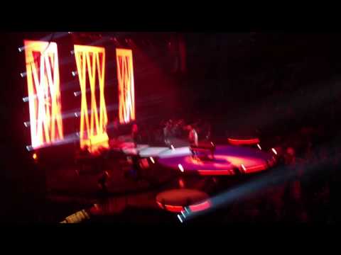 Angie Miller in American Idol Tour!