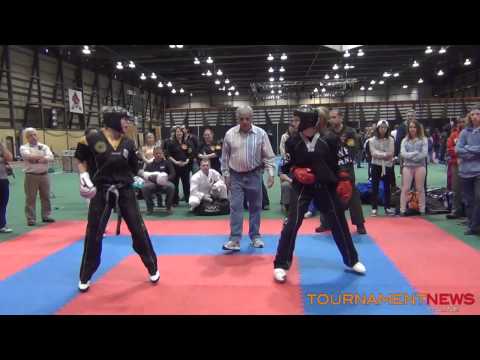 Chelsey Nash vs Kelsey Friedlander at Quebec Open 2013