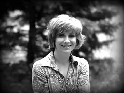 Coś nie tak - Łucja Prus