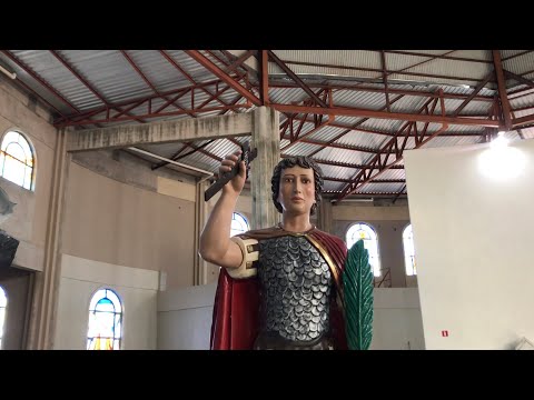 POR DENTRO DA IGREJA DE SANTO EXPEDITO, CIDADE DE SANTO EXPEDITO SP.