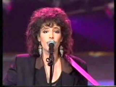 Nadieh - Dance to the rhythm