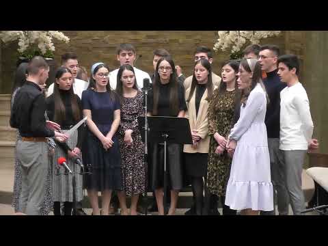 Grup tineri - Priveste la Isus