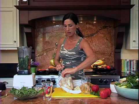 Popeye's Passion Smoothie: Raw food recipe