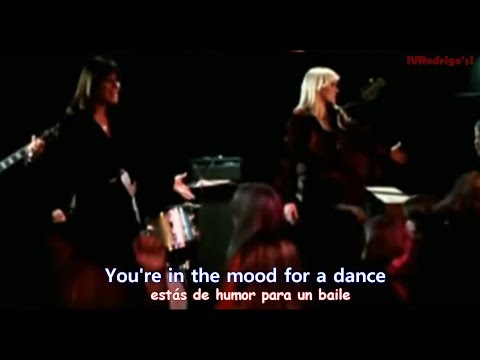 Abba - Dancing Queen [Lyrics y Subtitulos en Español] Video Official