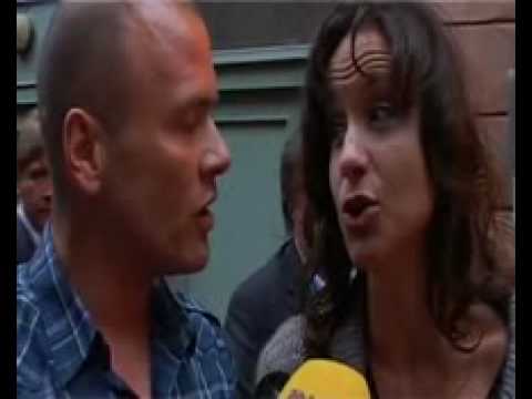 Dominika Peczynski на премьере фильма «Бруно».flv