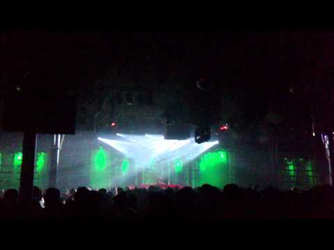 Chain Reaction - Victime (DJ Thera Remix) (Thera @ Loudness 2011)