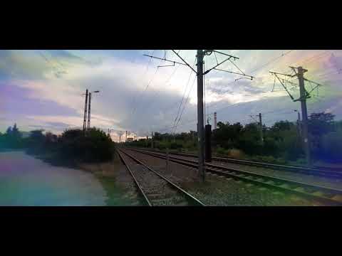 EA 176 (CFR Marfă) cu un marfar de ciment oprește in fata biroului de comandă al Gării Băneasa