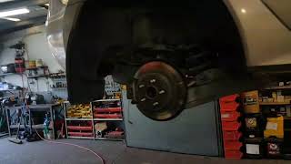 Renault Koleos rear brake pad change electric hand brake actuator handbrake shoes handbrake cables