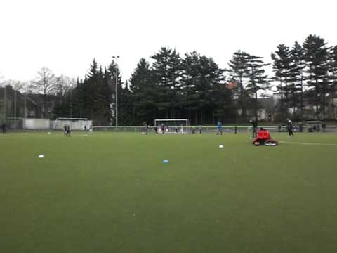 VfB Hilden-TSV Eller 04: 5-4, Kopfballtor Bera (Eller), 26.02.2011 (F-Jugend, Düsseldorf) F1 U9