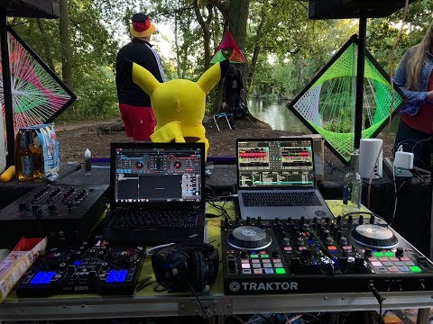 illegales Goa Openair im Wald/PA Anlagen Aufbau/Soundcheck/Test Synq 3k6 Amp