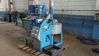 Automatic die casting machine for lead wheel weights GB010