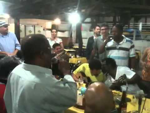 Partido Alto no Candongueiro