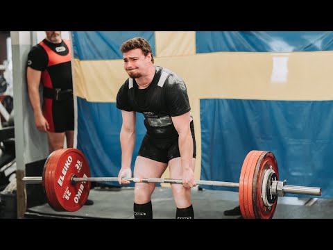 240kg/530lb Deadlift From My 4th Powerlifting Competition!