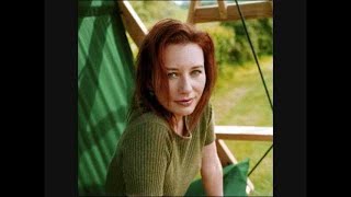 Tori Amos - Sarah Cynthia Sylvia Stout - Sofa King Karaoke