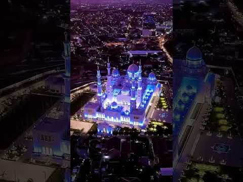 Quraan paak ka tilawat ❤️ mash Allah ♥️ khubsurat masjid nabbi