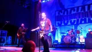 Social Distortion - She&#39;s a Knockout (Houston 08.01.15) HD
