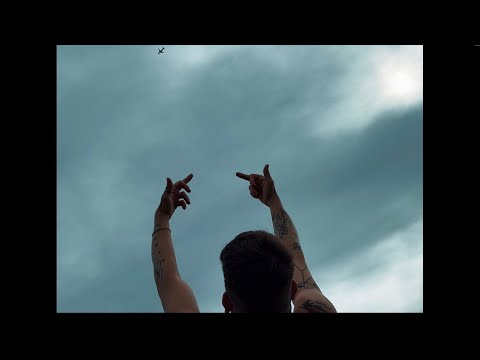 Perdiendo plata (VÍDEO) - Newley & Bixo Raro