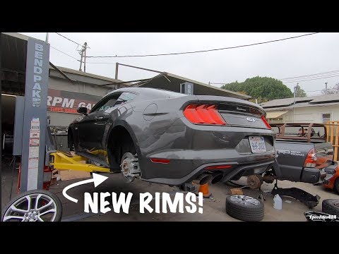 PUTTING NEW RIMS ON MY 2019 MUSTANG GT!