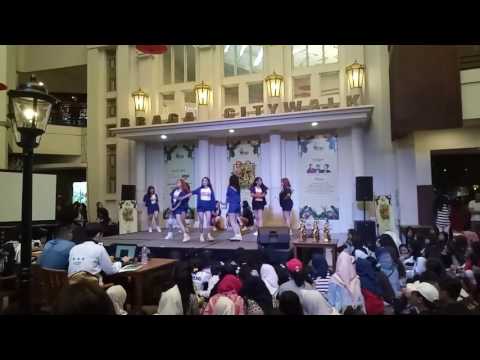 170716 PRISTIN — ADORE U + WEE WO by [ p l e d i s t i n cover dance ] @bragacitywalk