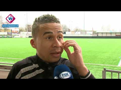 Katwijk-spits Marciano Mengerink na de winst op Hardenberg