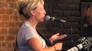 Amy Speace, "The Real Thing", Live at the Bieroc on 08-04-10.