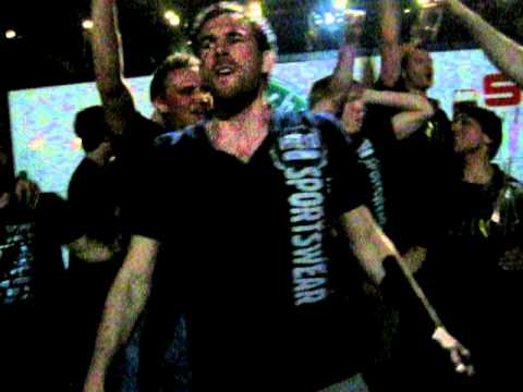 Eintracht Hildesheim Meister der 2 Liga Nord (Ivakno singt)