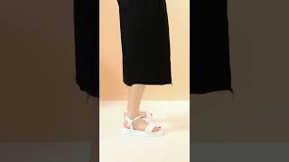 Giày sandal nữ MWC NUSD- 2415 Sandal Quai Ngang Nhún Cách Điệu Cực Thời Trang