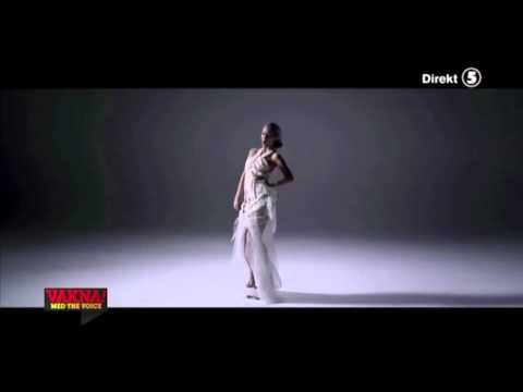Rebecca Simonsson visar upp sin musikvideo "Give me that O" - VAKNA! med The Voice