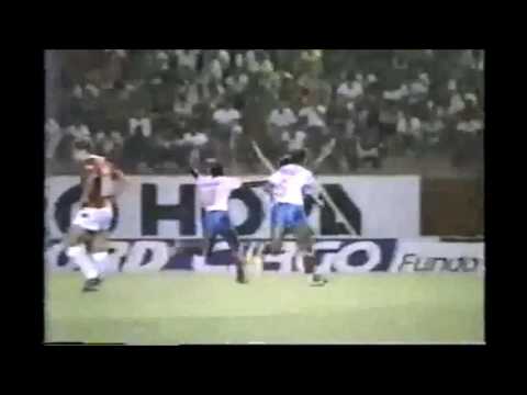 1989 - Taça Libertadores de 1989 - Internacional-RS 1 X 2 Bahia