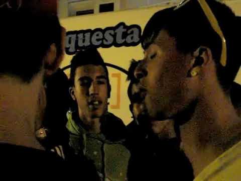 Maikel Delacalle contra Yone - Batalla de gallos 2011