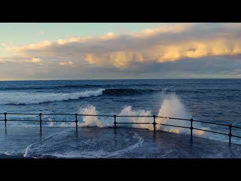 Ocean Waves Live Wallpaper video