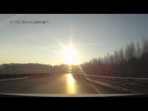 Meteor nad Rosją (Czelabińsk) 15.02.2013 HD