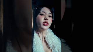 Download lagu I be going out with a bang bang 🔫 #IVE #BANGBANG #아이브 #shorts mp3