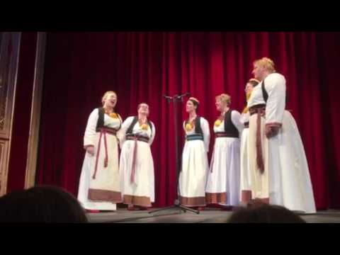Klapa Cavtajke -O Cavtate slatko ime