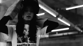 Download lagu JISOO 'Tomboy'/ FMV mp3