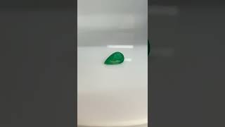 Esmeralda Gota 17.5x10.5mm - Vídeo
