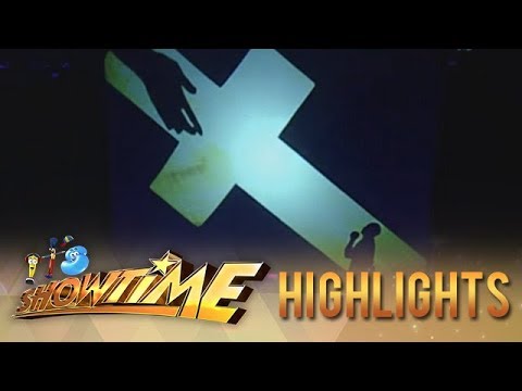 It's Showtime Lenten Special: El Gamma Penumbra opens the show with a heartfelt performance