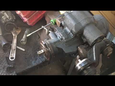 How to find the Chevrolet Montana steering gearbox