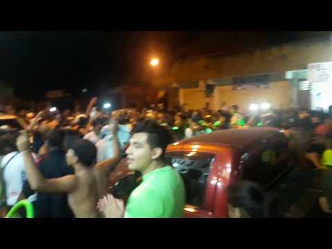 "Señores Soy de Oriente - Los De Siempre" Barra: Los de Siempre &bull; Club: Oriente Petrolero