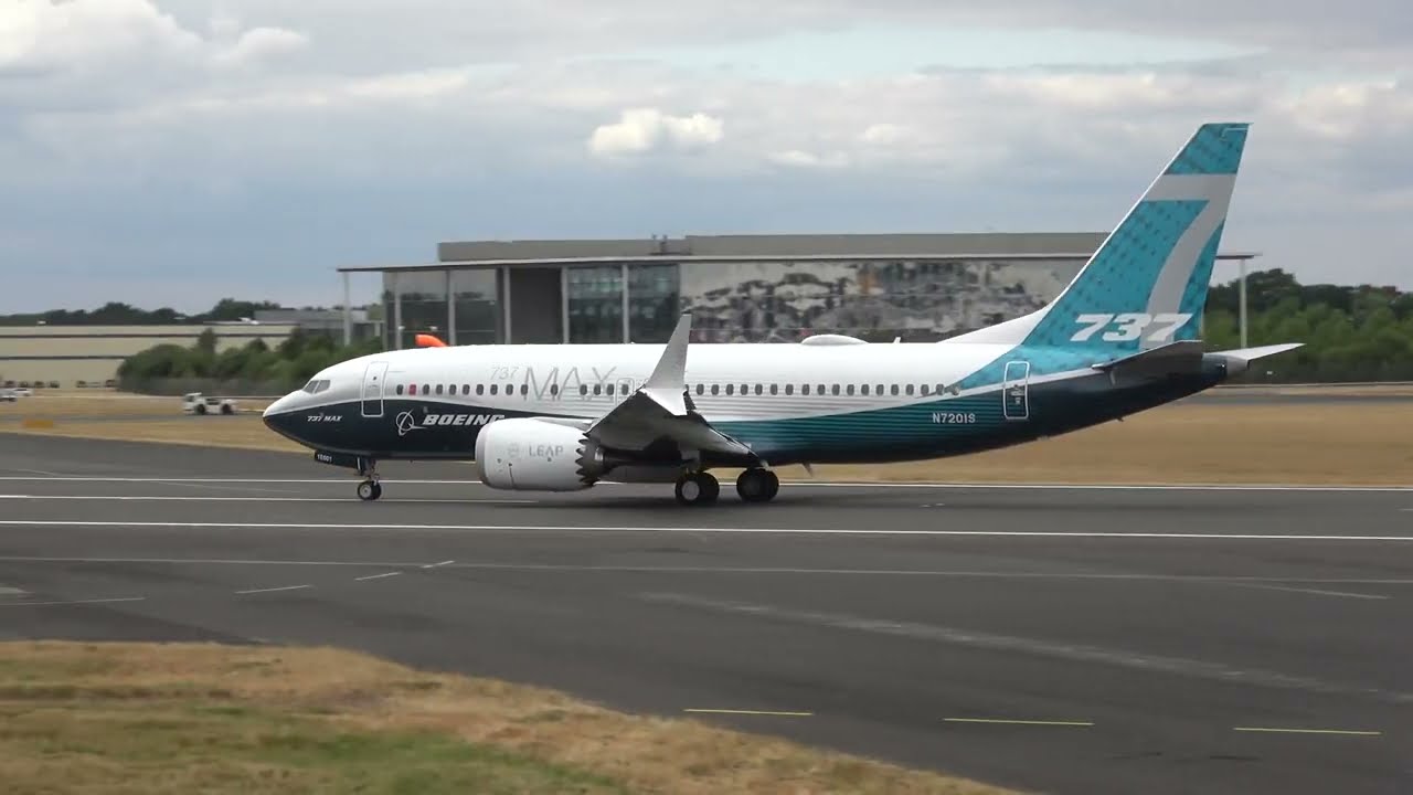 Commercial Aviation Boeing 737 7 MAX N7201S Farnborough Airshow 2018 Oct 21 2024