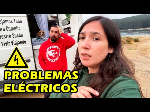 NO TENEMOS CARGA - PROHIBIDO DORMIR en Dichato y LLEGAMOS AQUÍ !! - VanLife Chile - T1/C10