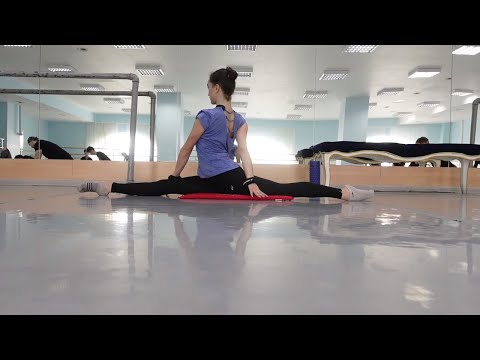 Floor Barre with Joy at Astrakhan Ballet