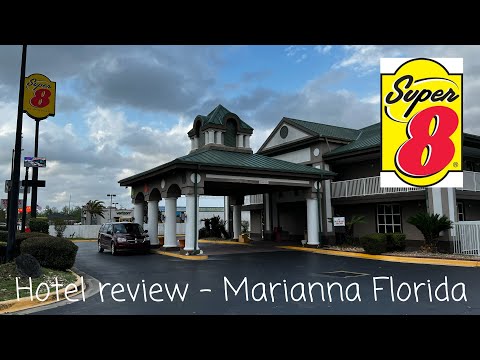 Hotel review of Super 8 by Wyndham at Marianna Florida just off interstate 10