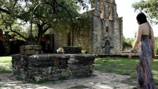 Mexicans With Guns - Dame Lo (Official Video)