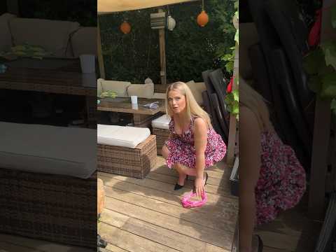 Michelle Williams| Housewife| Comfy| Dress| Cleaning.   #housewife #dress #garden #comfy