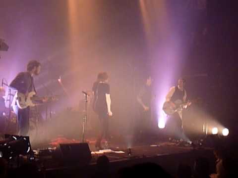 Diving With Andy - 50 Ways to Leave Your Lover (Live in Paris, February 9th, 2010)