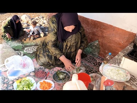 "Mahnaz's Motherhood: From Cooking to Nature Travel"