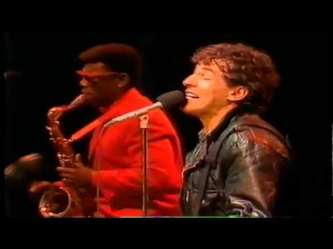 BRUCE SPRINGSTEEN & THE E STREET BAND - Paris 29.6.1985