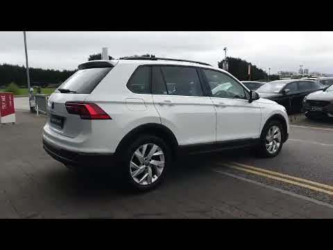 Volkswagen Tiguan 2.0TDI 122BHP LIFE - Image 2